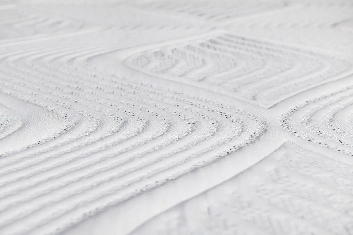 3/4 Super Single Aurora Plush 14" Hybrid Mattress