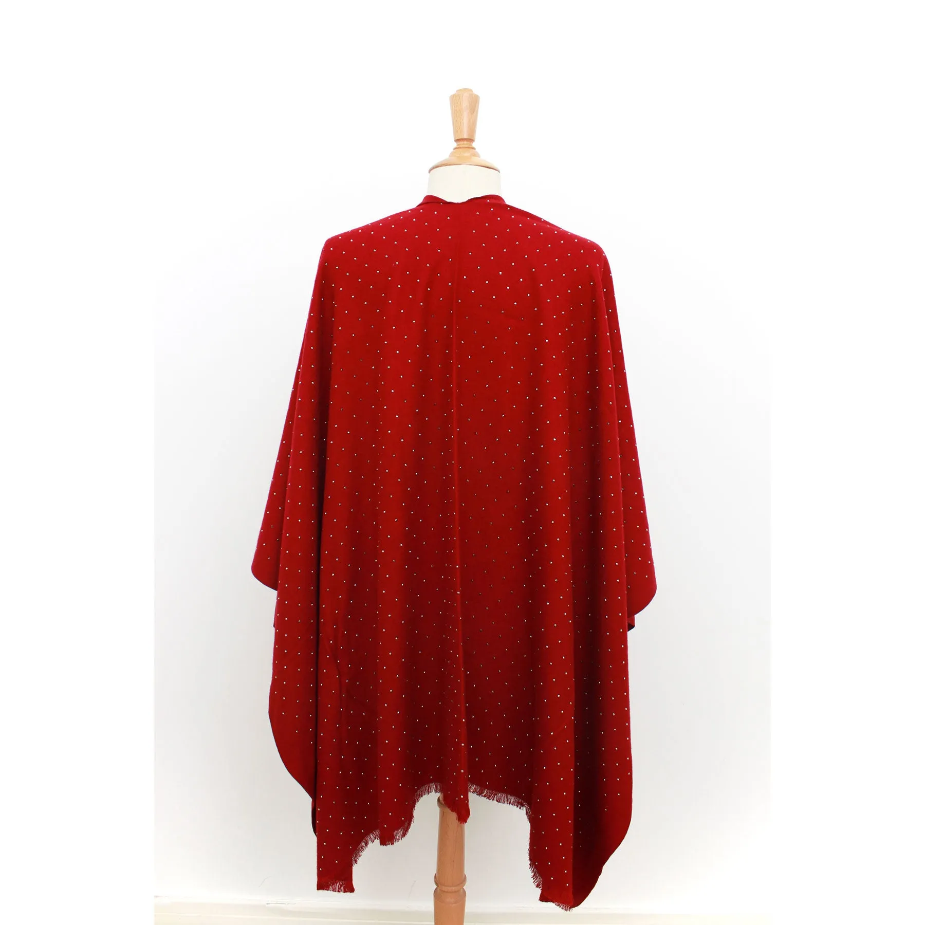 Alice Cape: Red