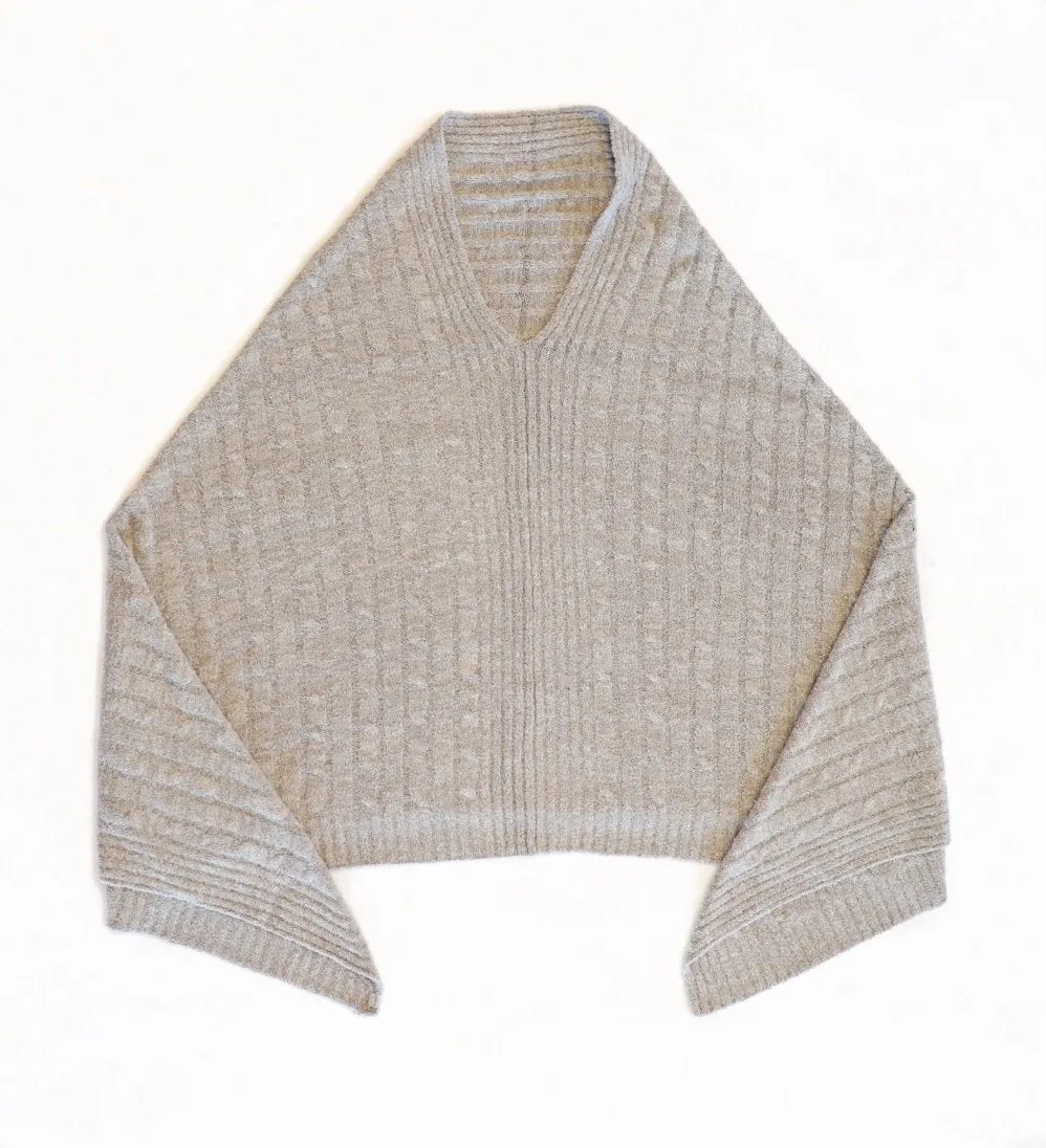 BAREFOOT DREAMS - Cozychic Lite Cable Poncho in Pewter/Silver