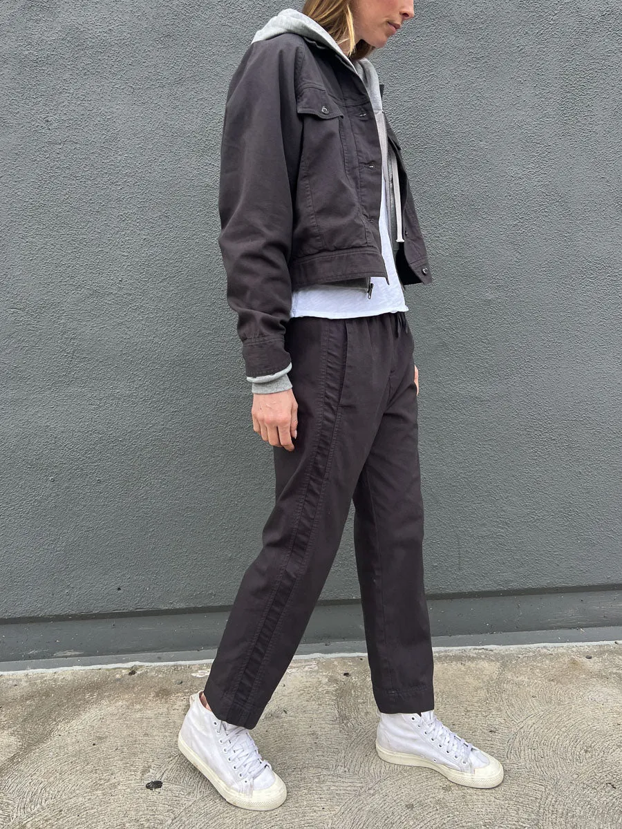 Bobbi Shirt Jacket in Washed Canvas - Carbon