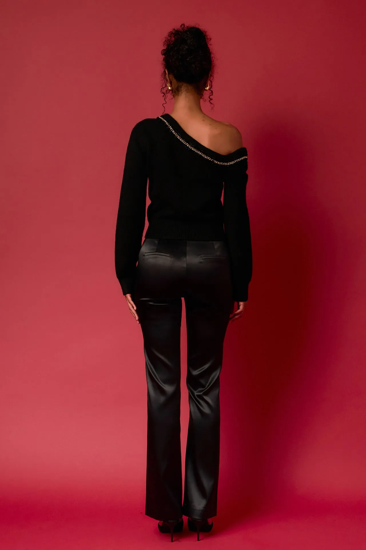 Chain Trimmed One Shoulder Top