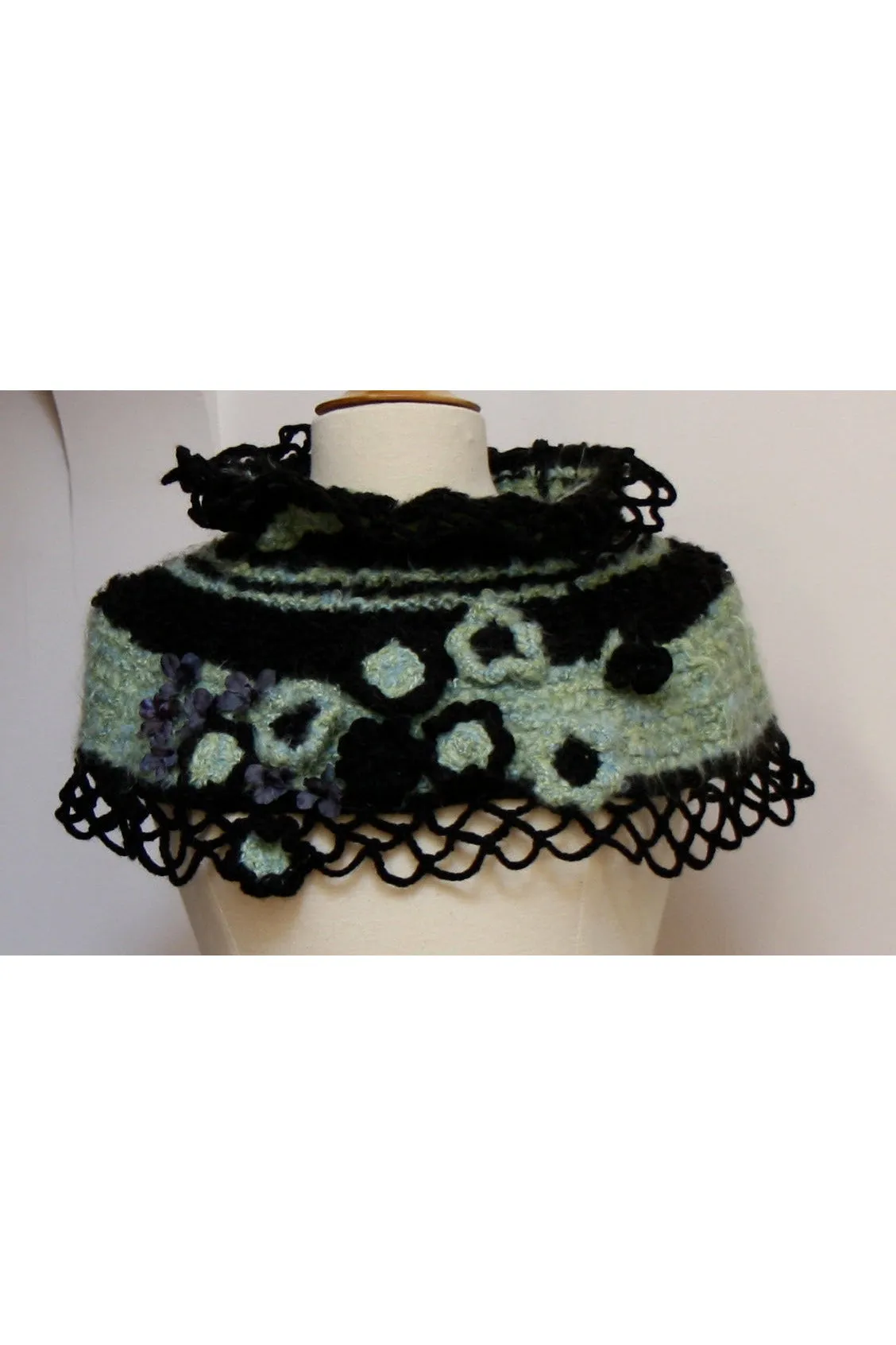 Hairpin crochet lace shawl or scarf in soft cottons.