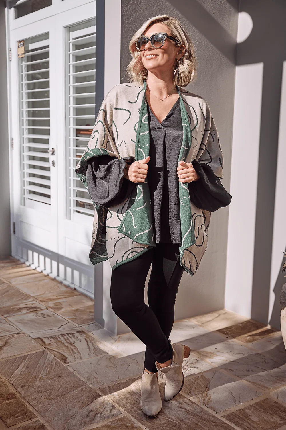 Hollie Wrap Ivory and Emerald Swirls