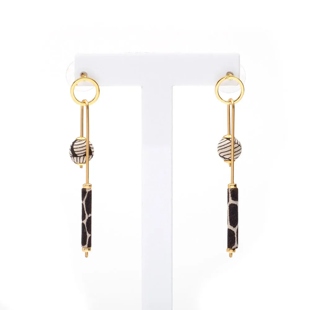 Libra Tube Monochrome Earrings