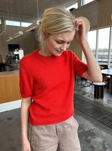 Poppy Tee by Petiteknit, No 2 yarn kit (ex pattern)