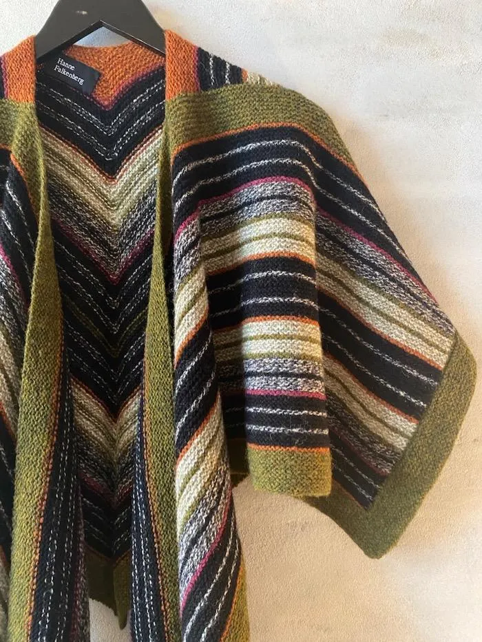 Promenade shawl by Hanne Falkenberg, No 20 knitting kit (6 colors)