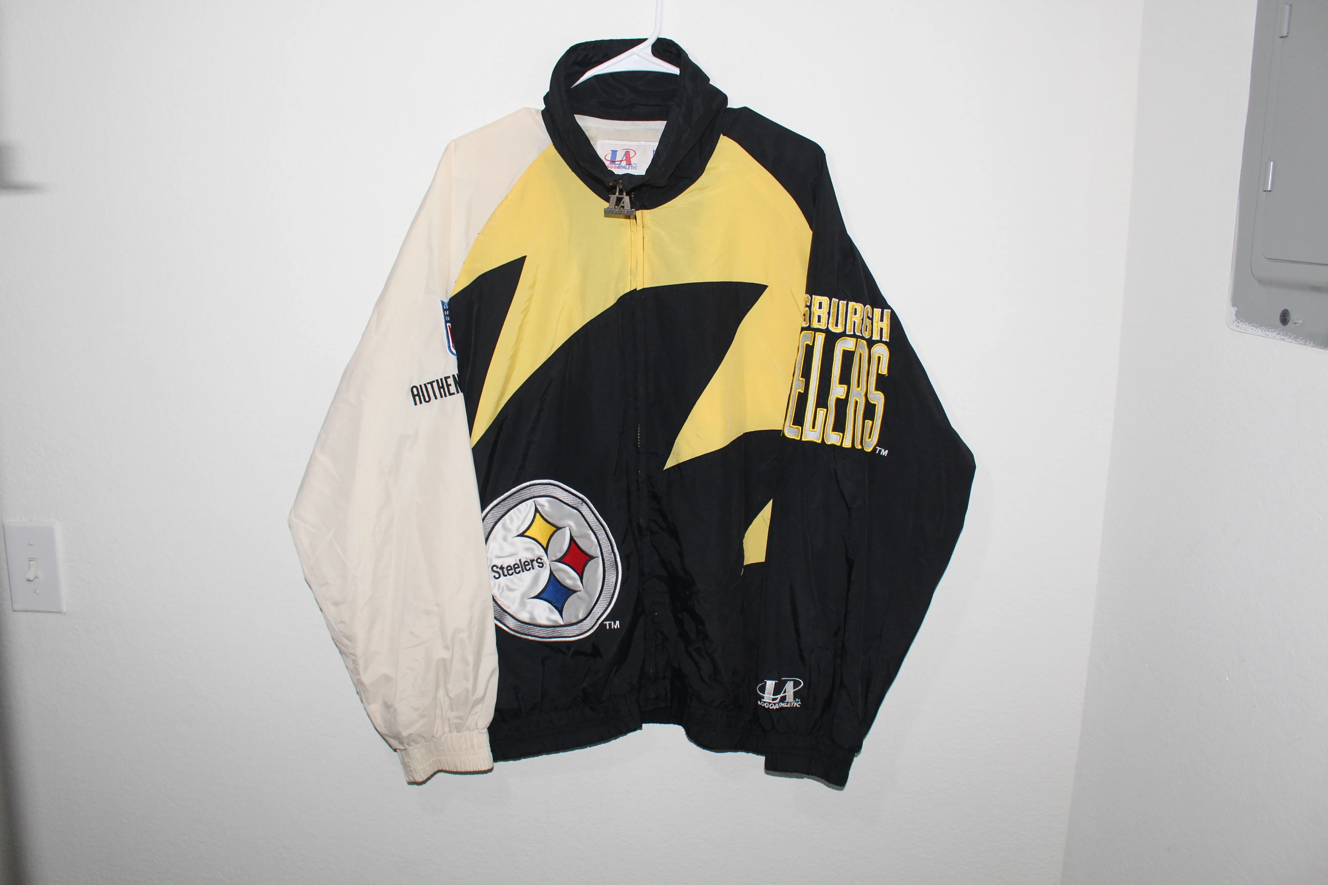 Rare Detroit Pistons Jeff Hamilton Leather Jacket (XL)