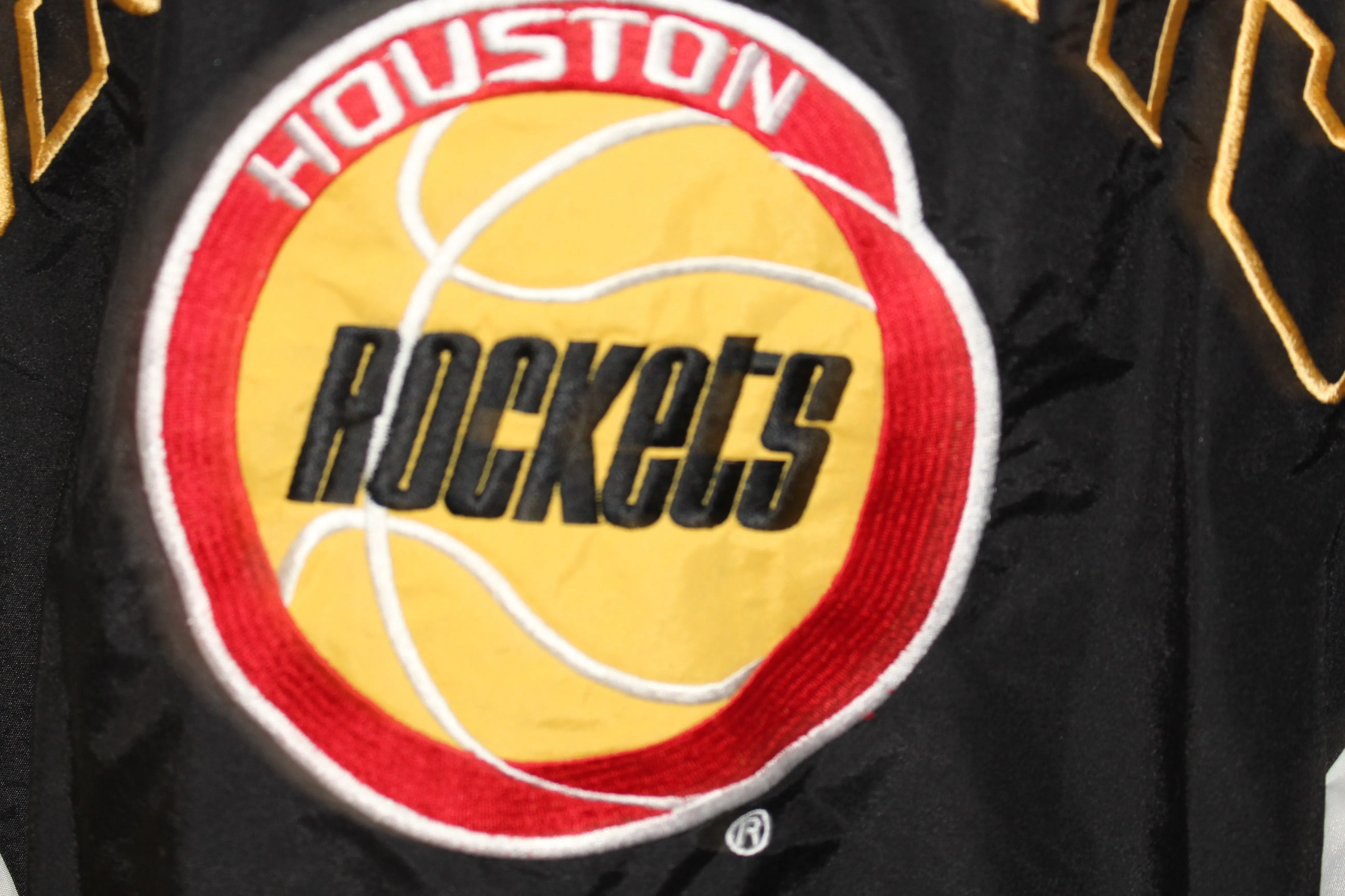 Rare Houston Rockets Nutmeg (L)