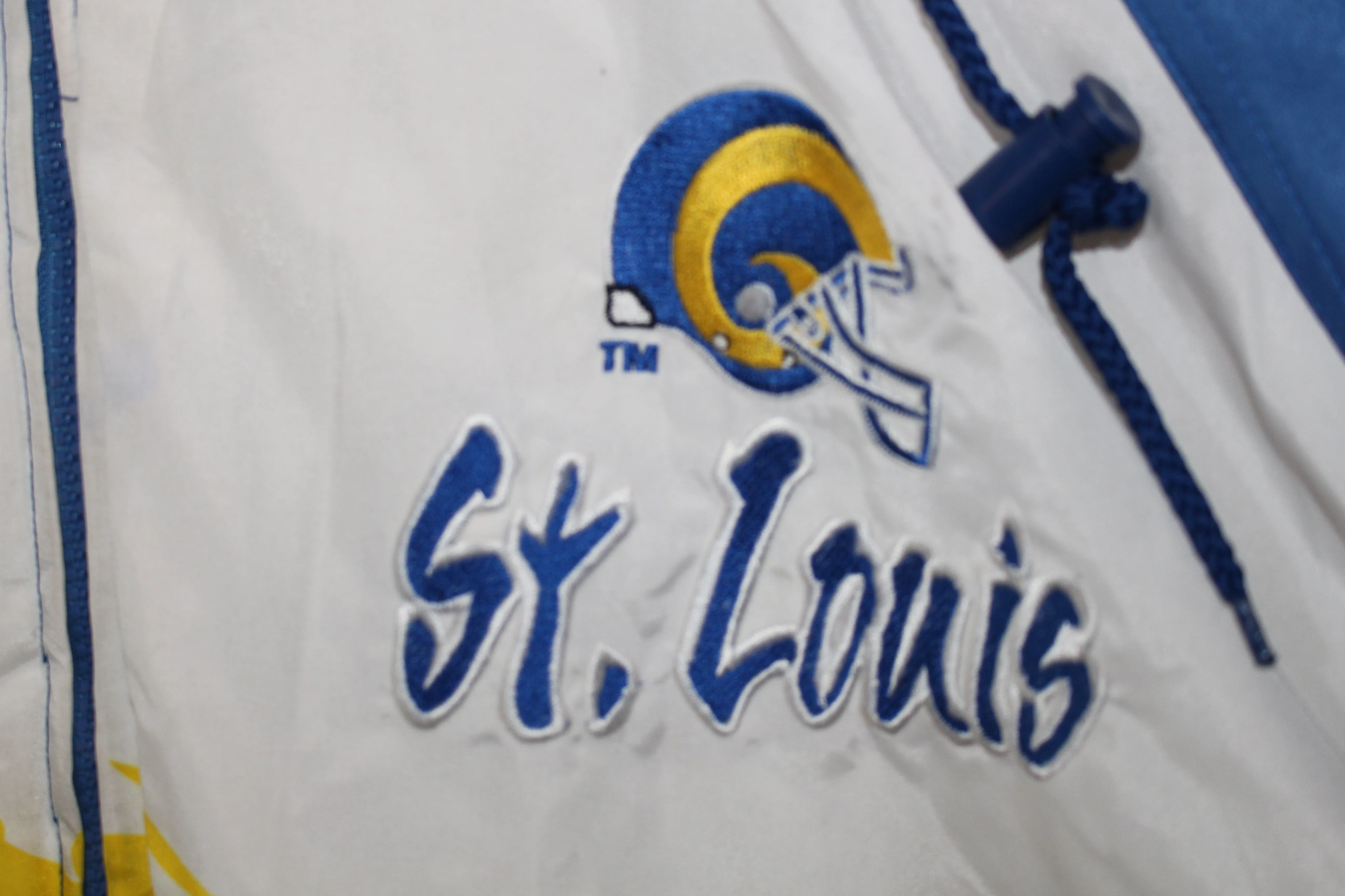 Rare St Louis Rams Logo Athletic Splash Series Puffer (XL)