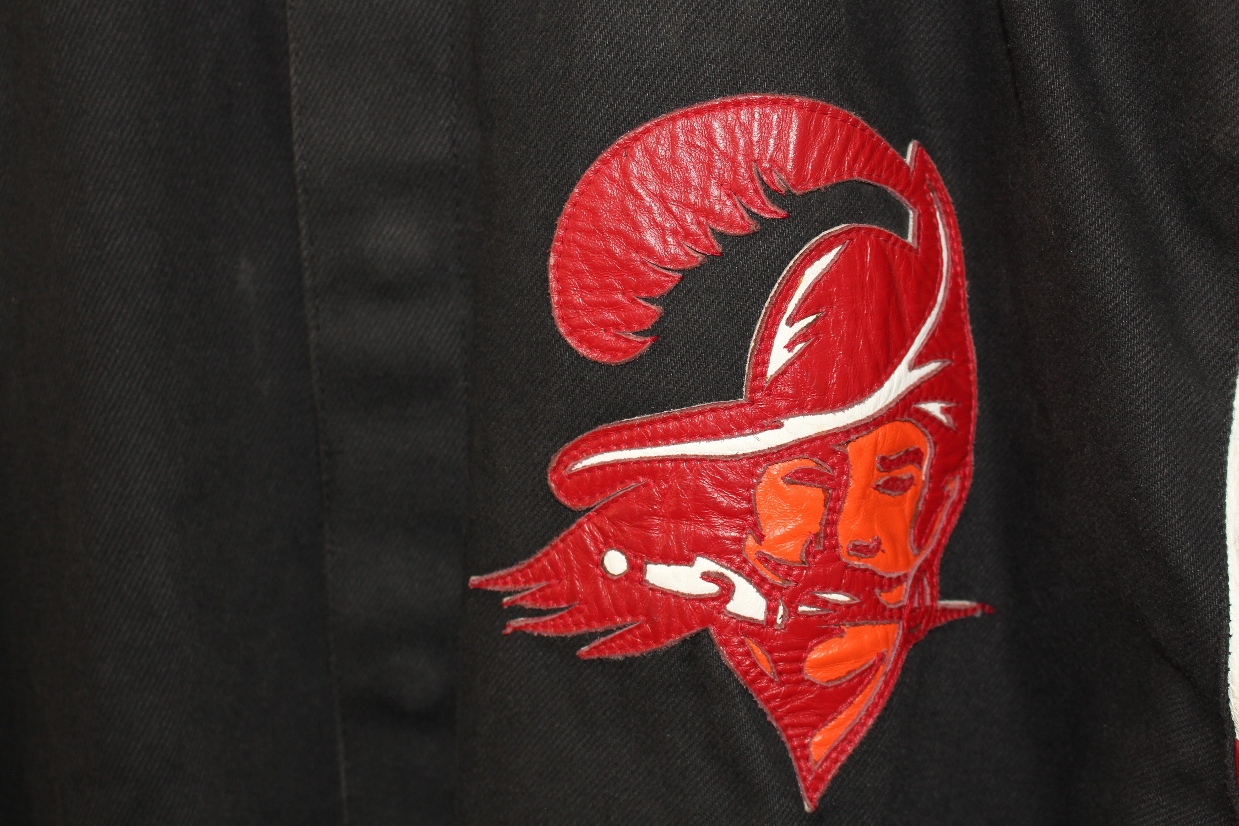 Rare Tampa Bay Buccaneers Jeff Hamilton Leather Jacket (XL)