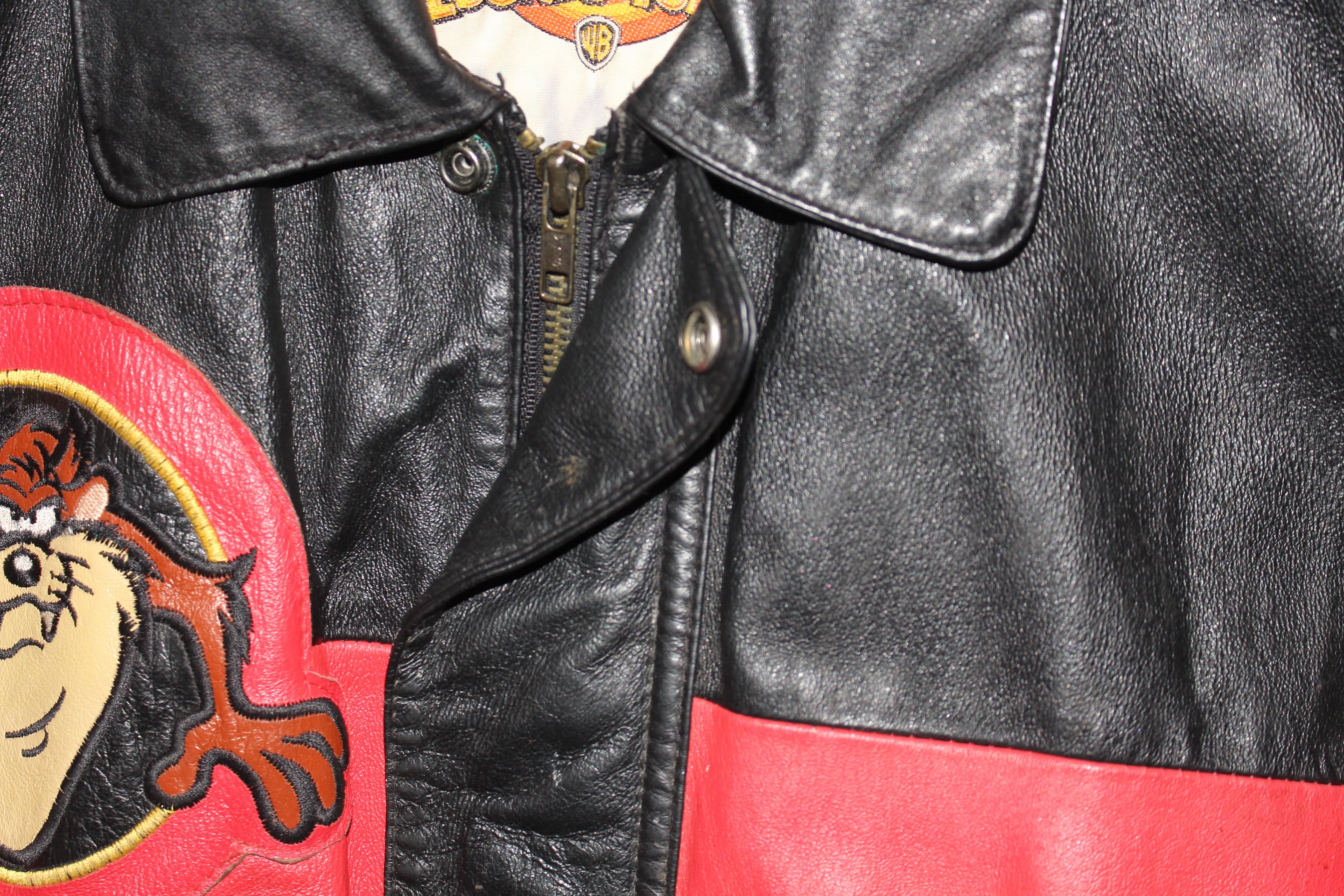 Rare Tasmanian Devil Looney Tunes Wild Man Leather Jacket (M)