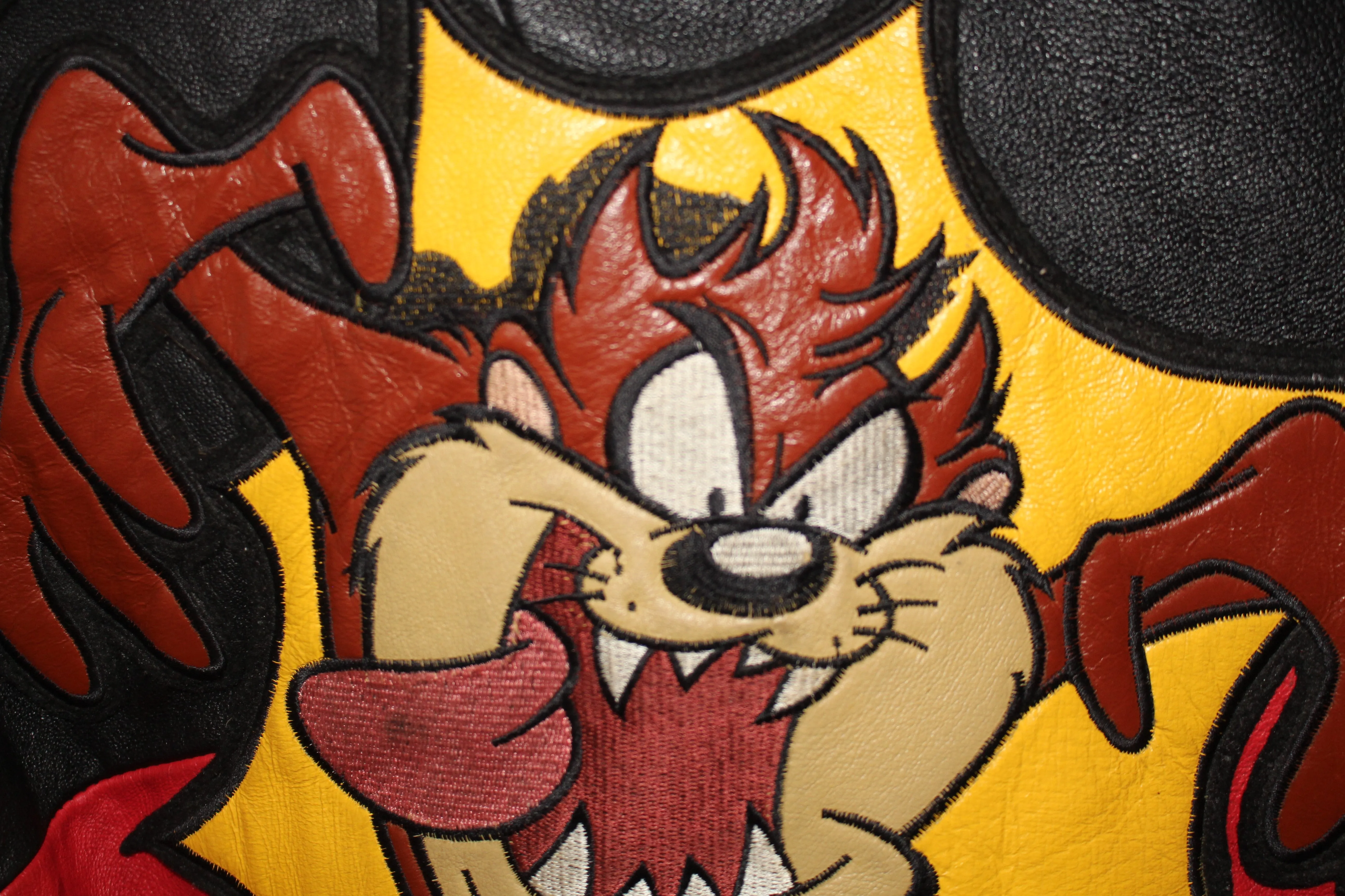 Rare Tasmanian Devil Looney Tunes Wild Man Leather Jacket (M)