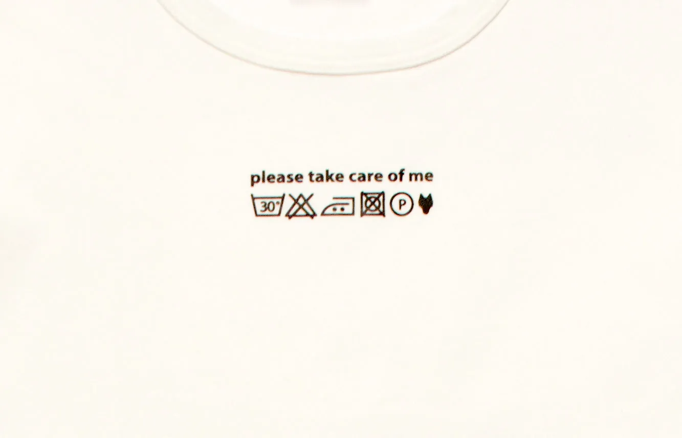 T-Shirt "CARE OF ME" warm white