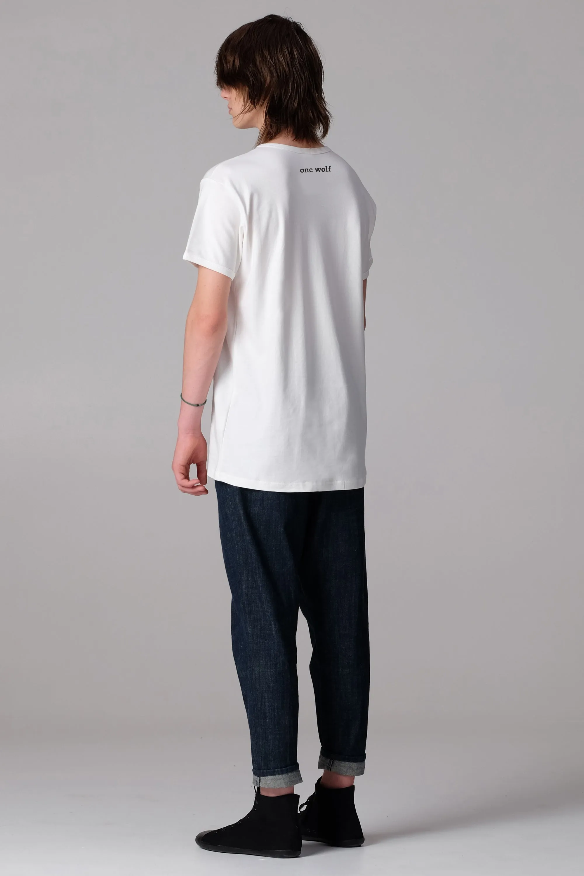 T-Shirt "CARE OF ME" warm white
