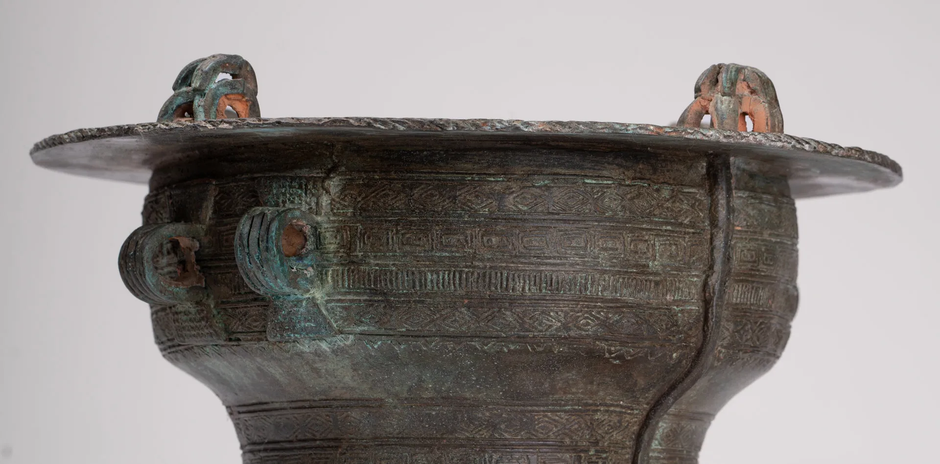 Thai Rain Drum - Antique Thai Style Bronze Free Standing Frog Rain Drum - 19cm/8"