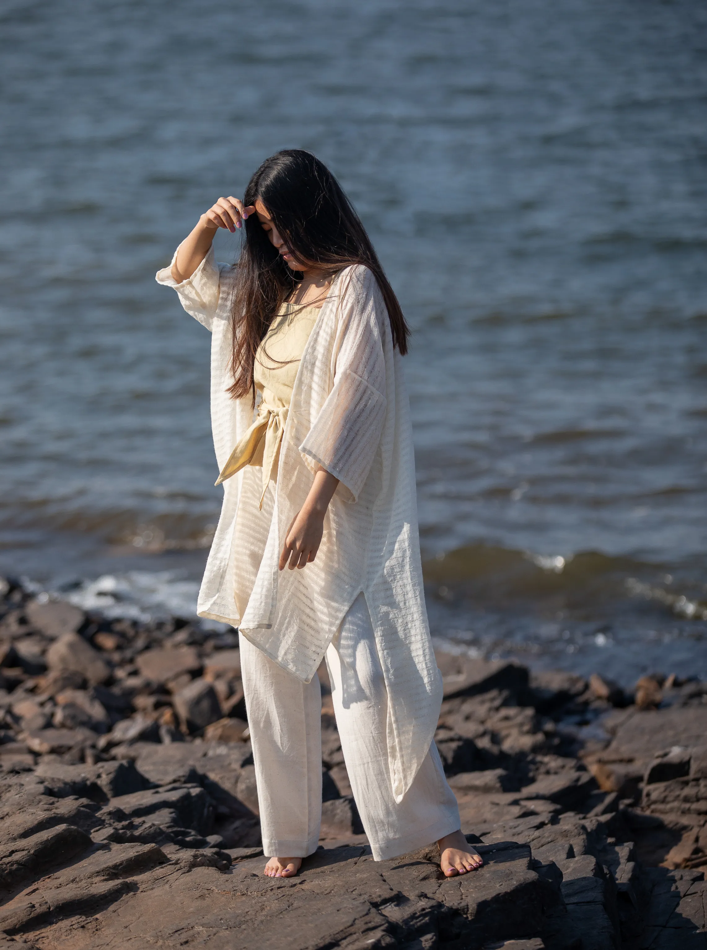 Unborn Studio Undyed - Throw-over jacket