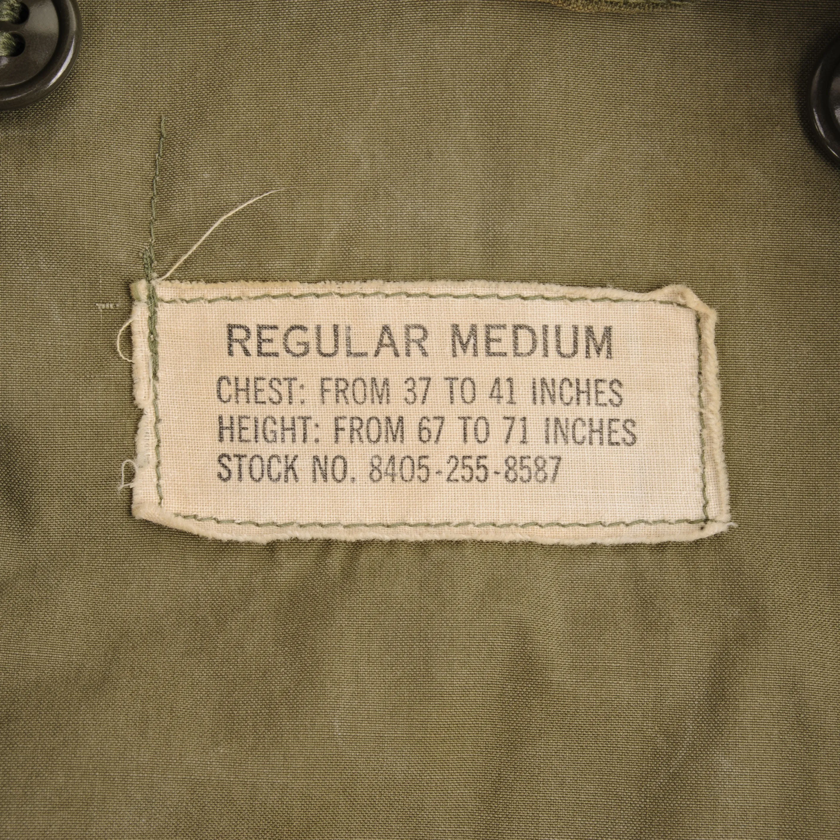 VINTAGE US ARMY M51 FIELD JACKET W PATCH 1961 VIETNAM WAR SIZE MEDIUM REGULAR