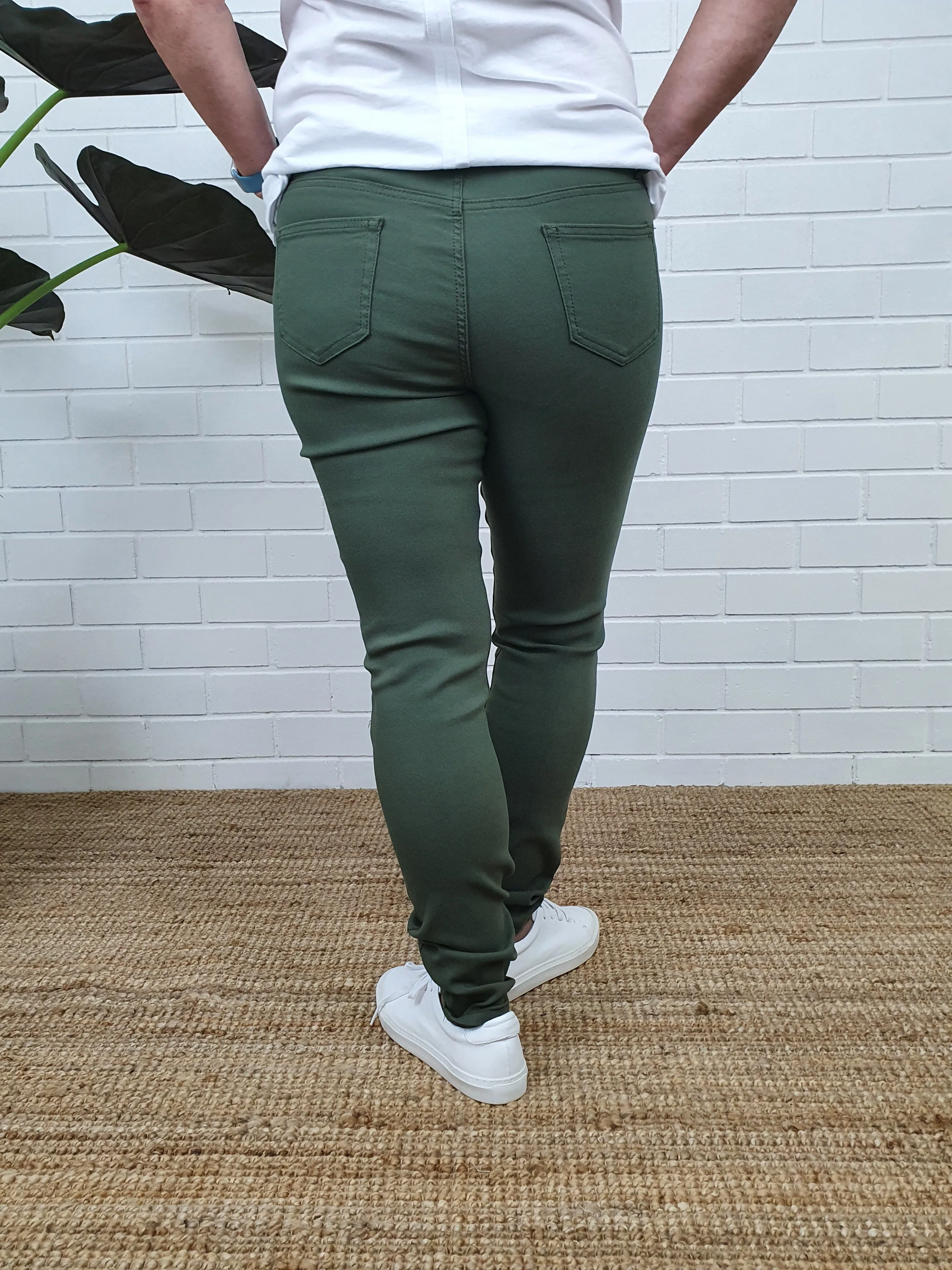Wakee Stretch Jeans Khaki