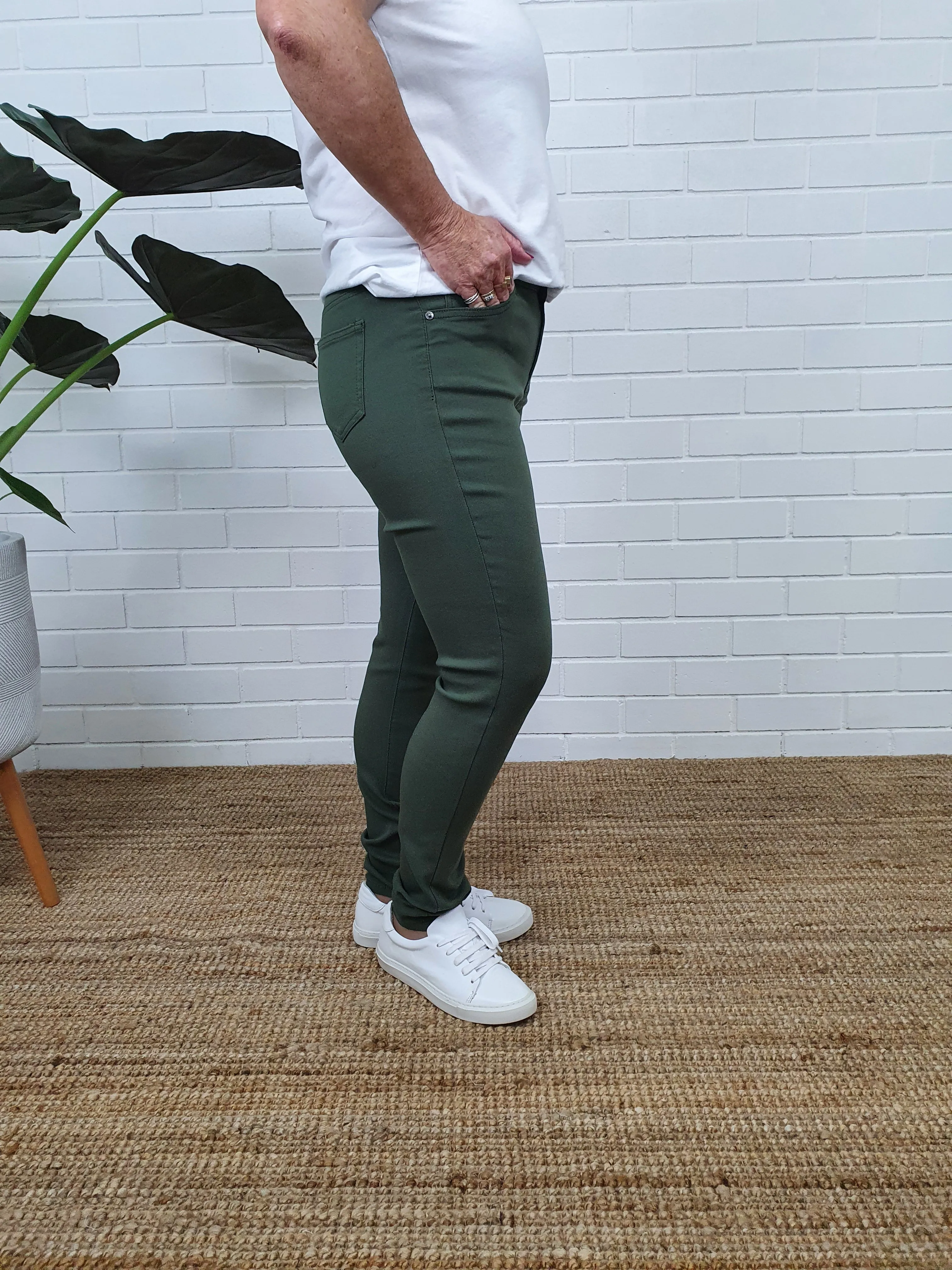 Wakee Stretch Jeans Khaki