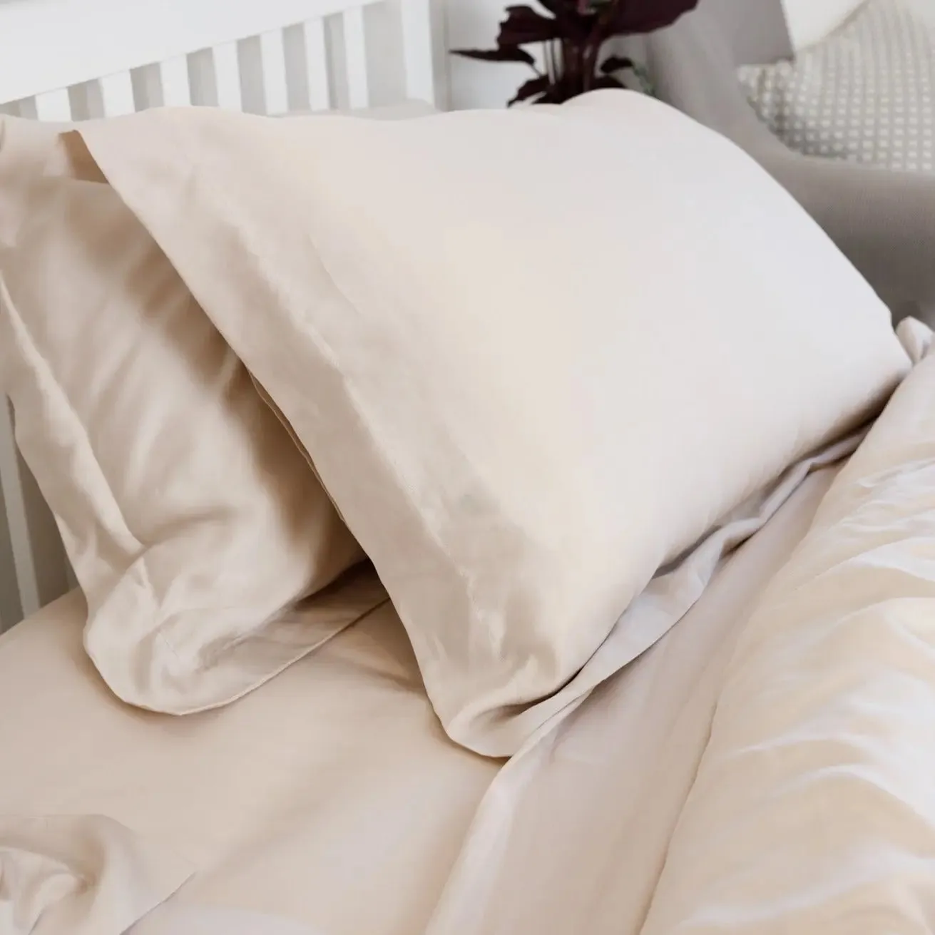 White Eucalyptus Silk Flat Sheet